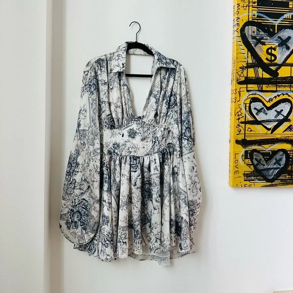 Blue White Floral Satin Dress - Picture 9 of 10